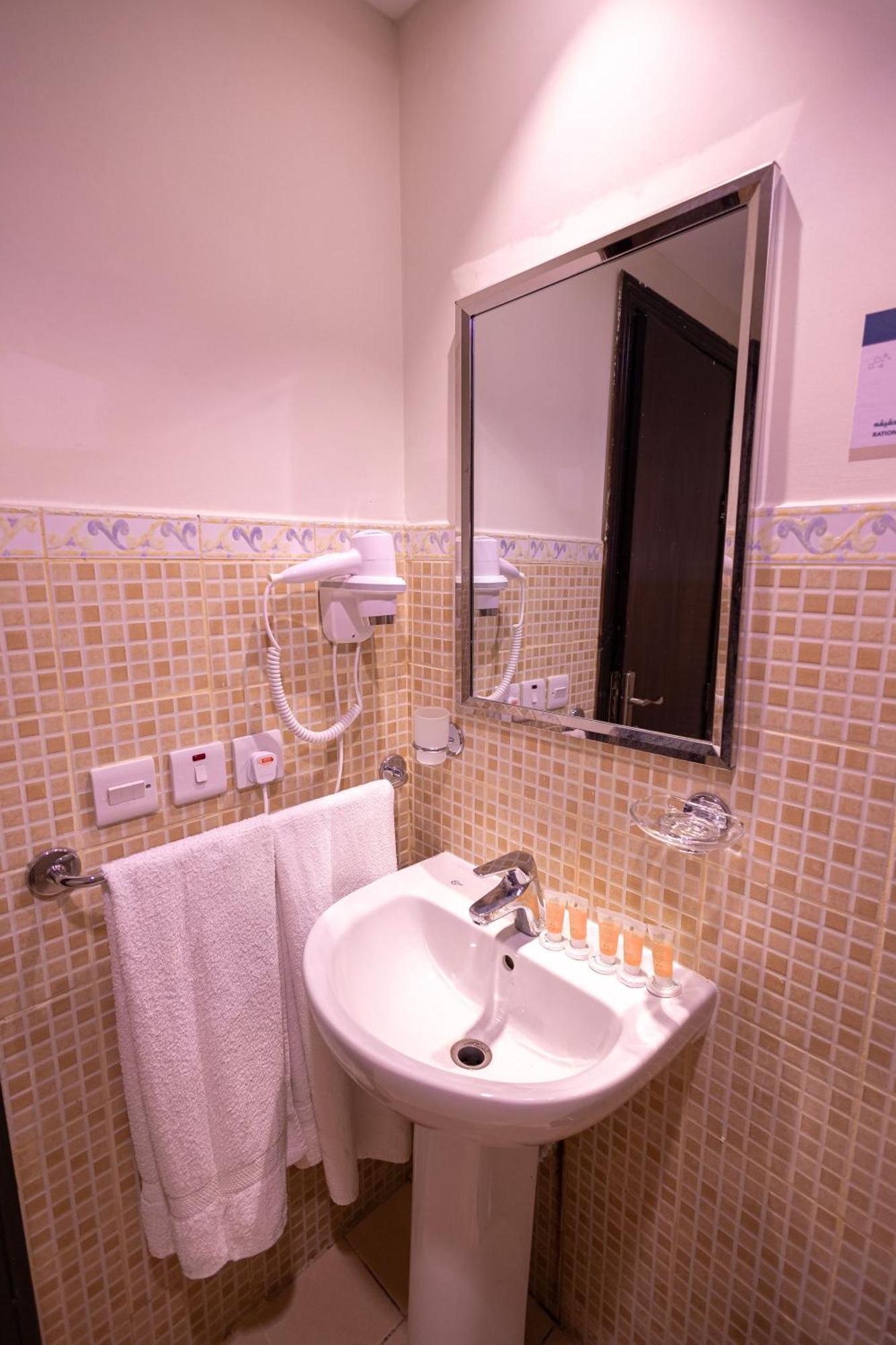مرجان أنوار الروضة Apartment Mecca Exterior photo